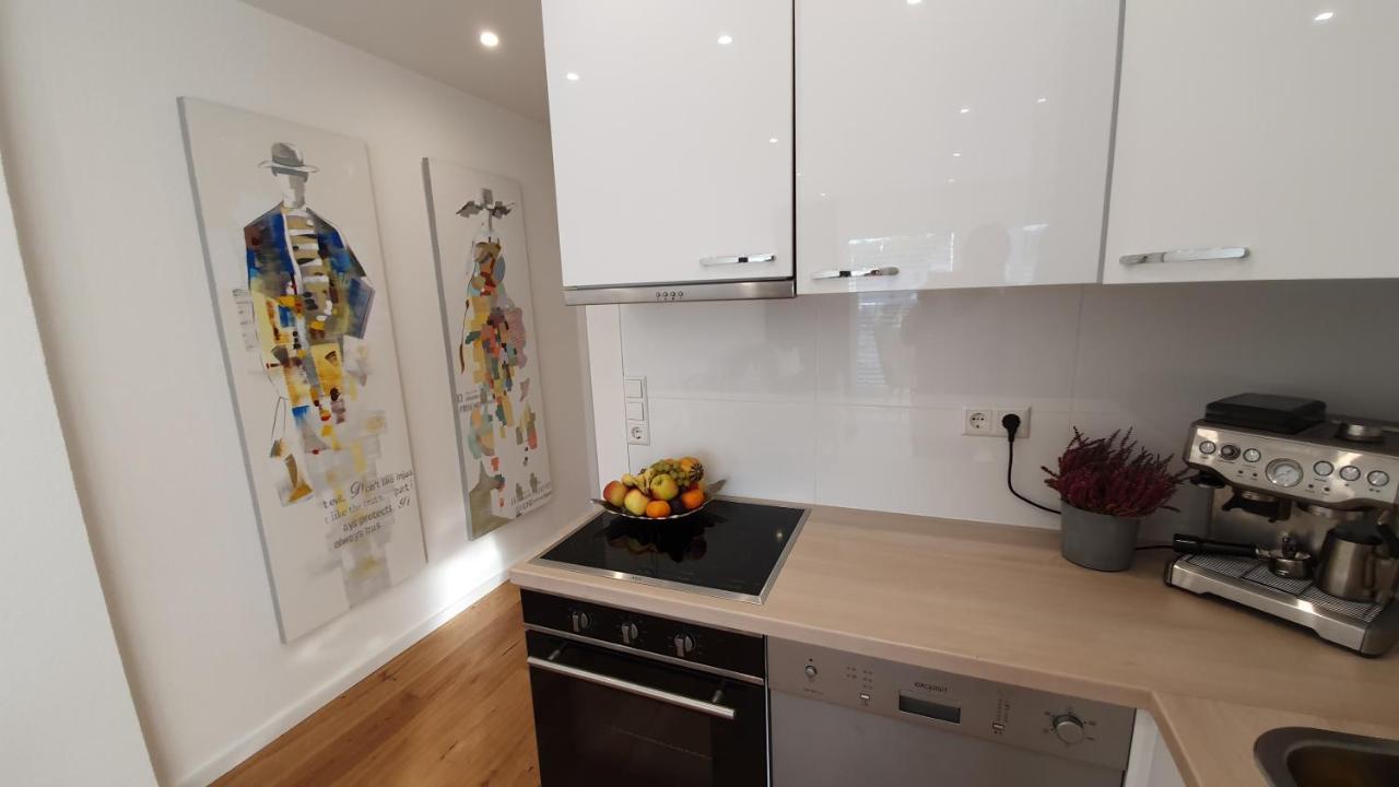 Ella'S Lounge - Besonders Geniessen Apartment Singen Bagian luar foto